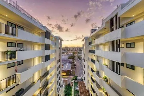 Inner City 1 Bedroom Apartment With Rooftop Pool And Parking - Serain Residences Brisbane 0*,